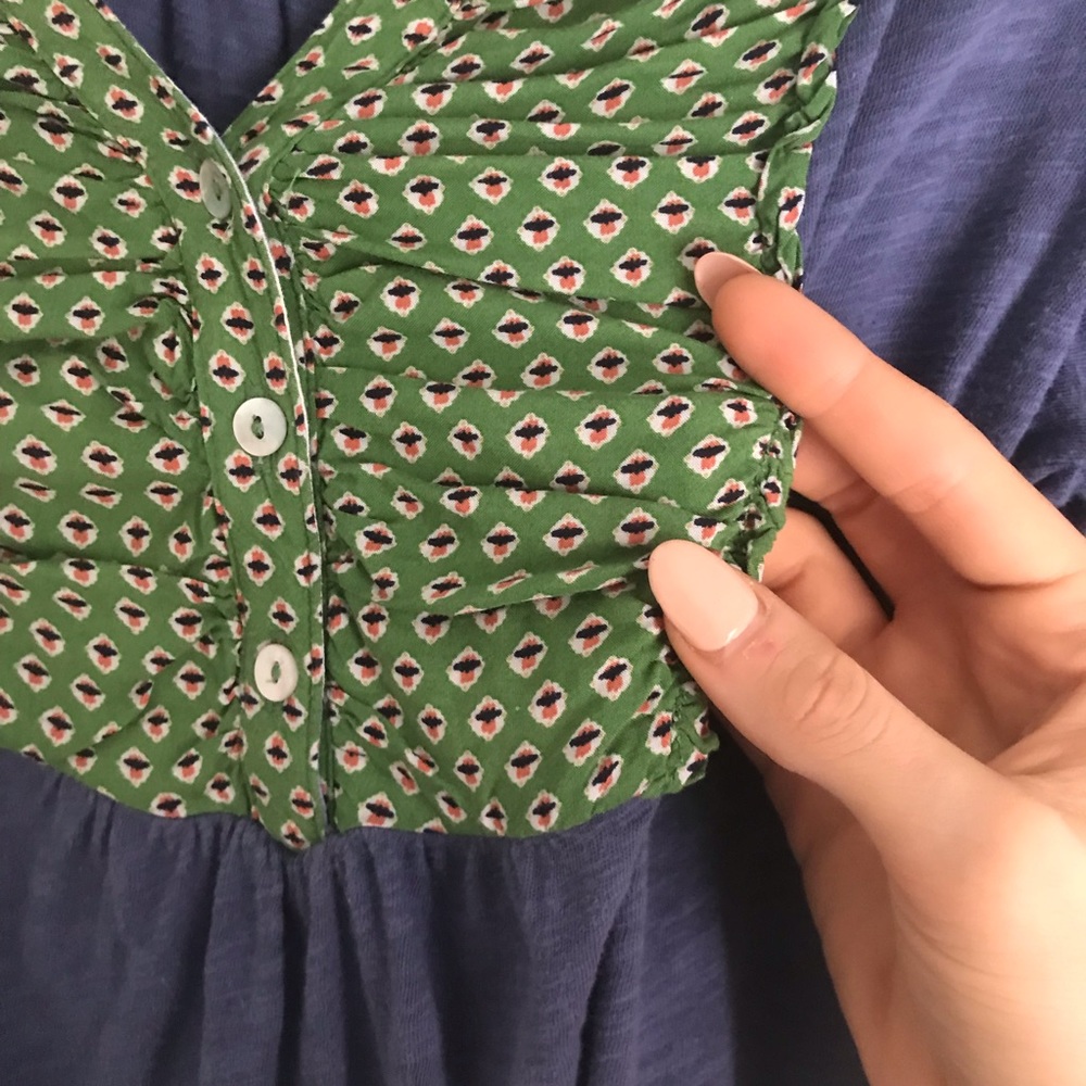 Deletta Ruffle Floral Top - Picture 2 of 5